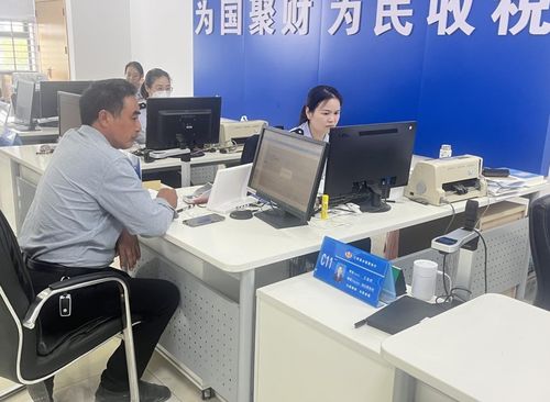 江陵縣多方聯(lián)動(dòng)齊發(fā)力，高效教育咨詢服務(wù)解民憂