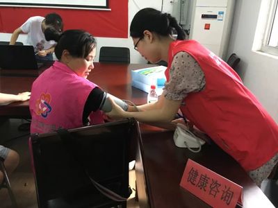 踐行三服務(wù) | 健康素養(yǎng)進(jìn)文化大禮堂，引領(lǐng)健康新風(fēng)尚教育咨詢服務(wù)